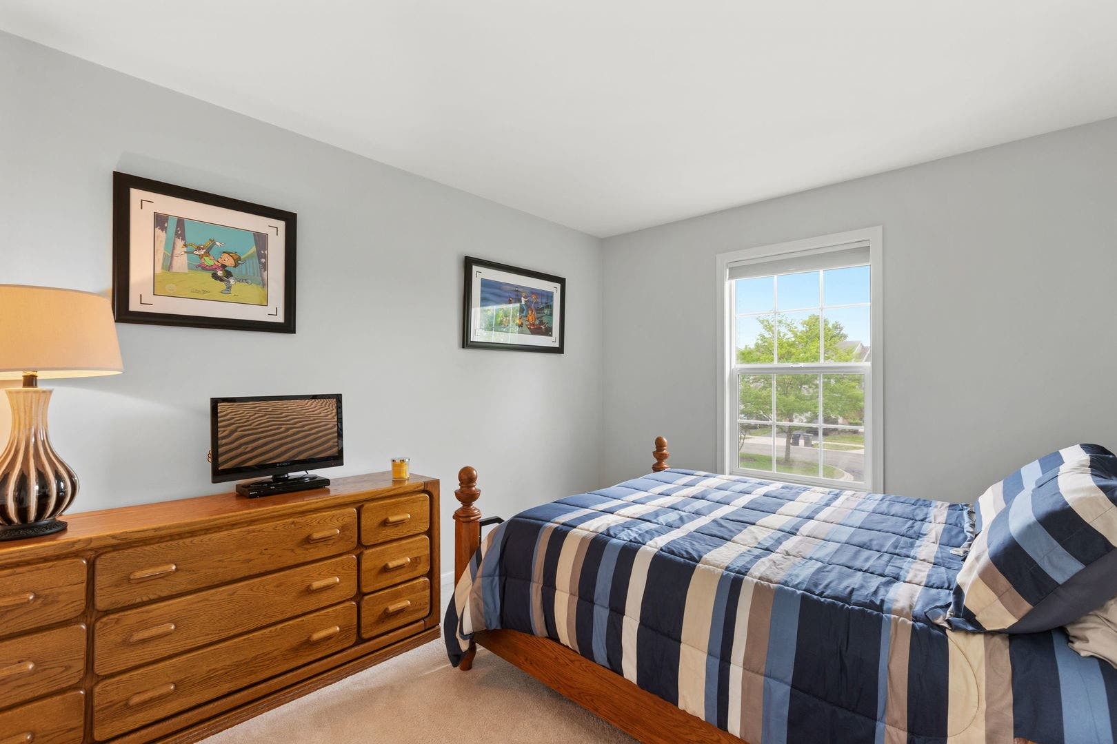 1116 Loganbury Court, Elgin, IL 60120
