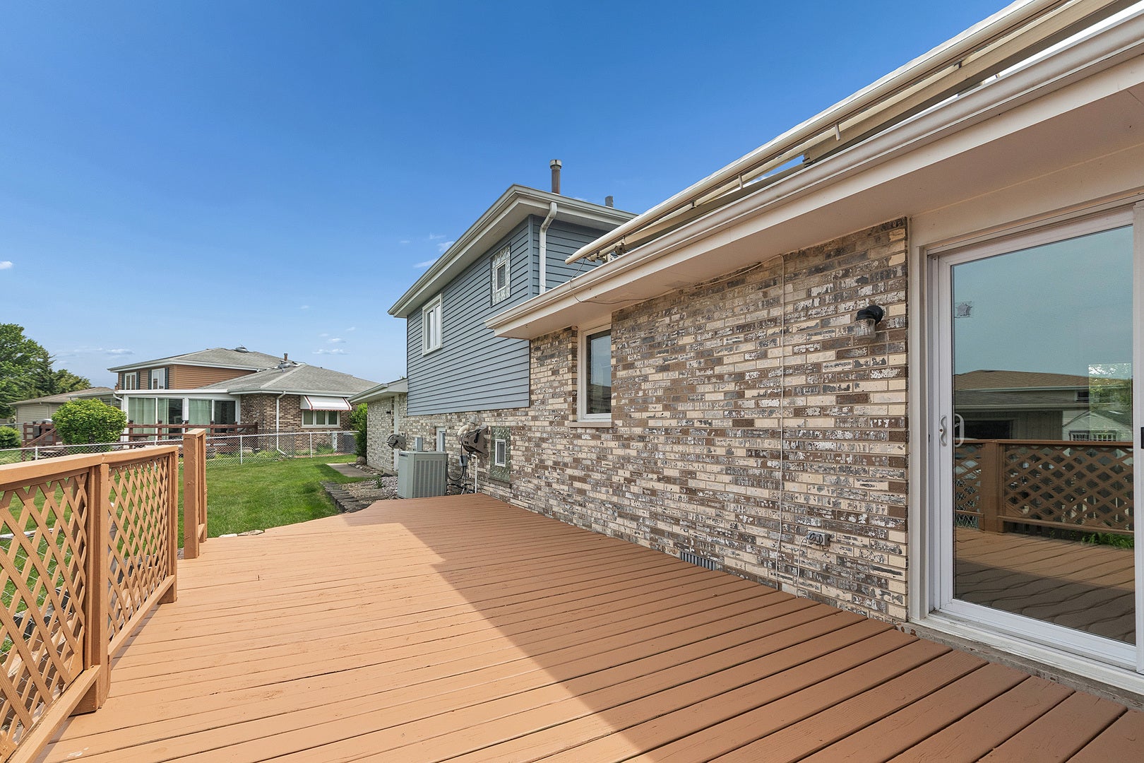 8514 161st Street, Tinley Park, IL 60487