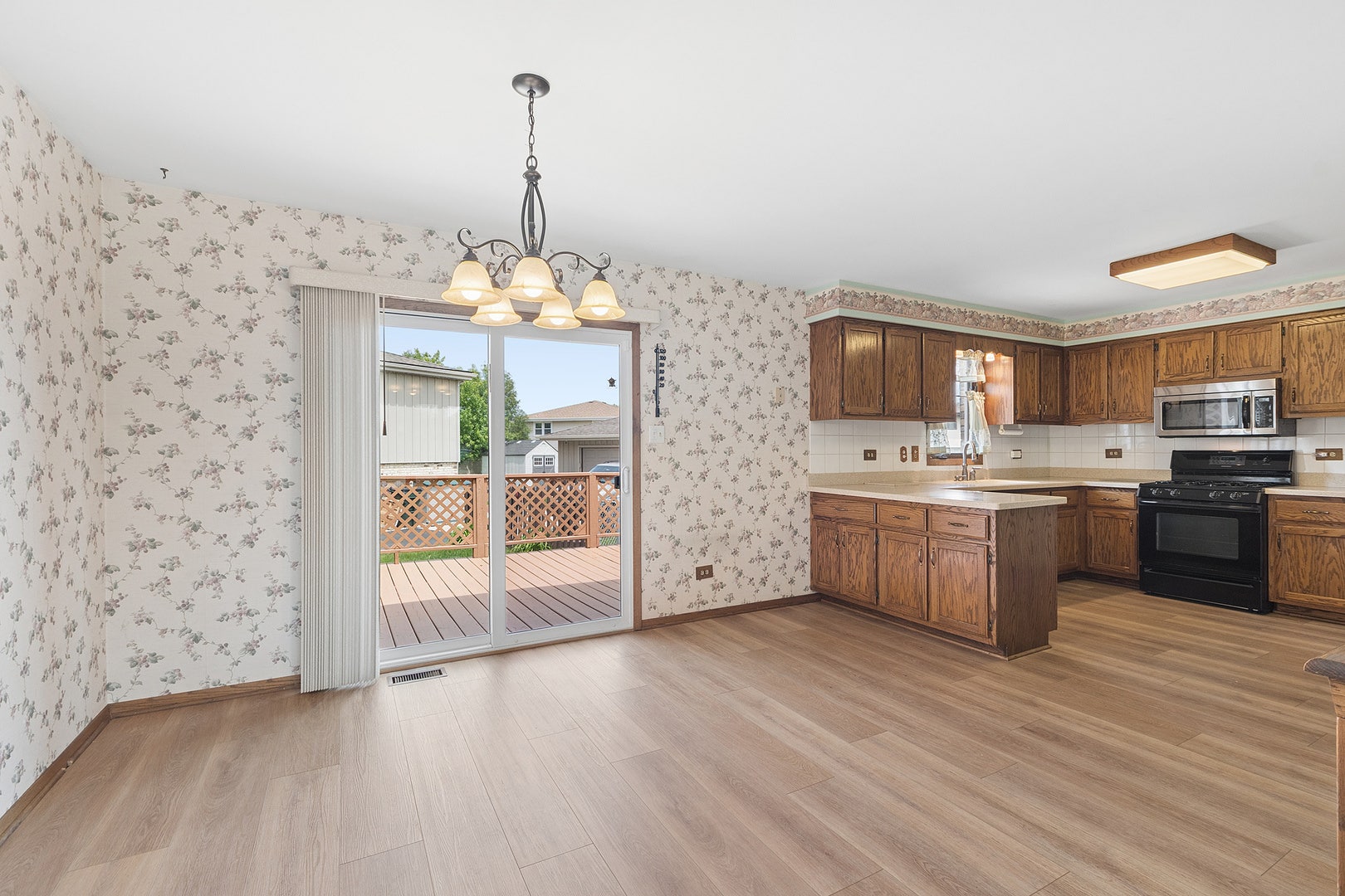 8514 161st Street, Tinley Park, IL 60487