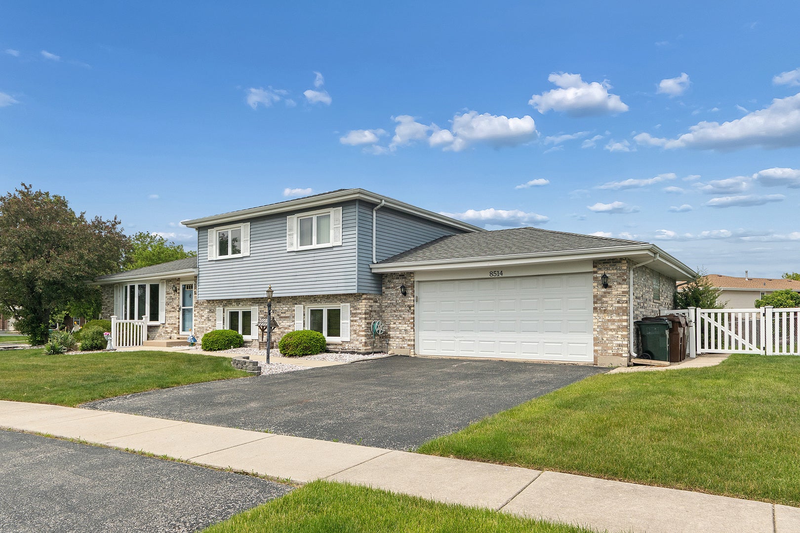 8514 161st Street, Tinley Park, IL 60487