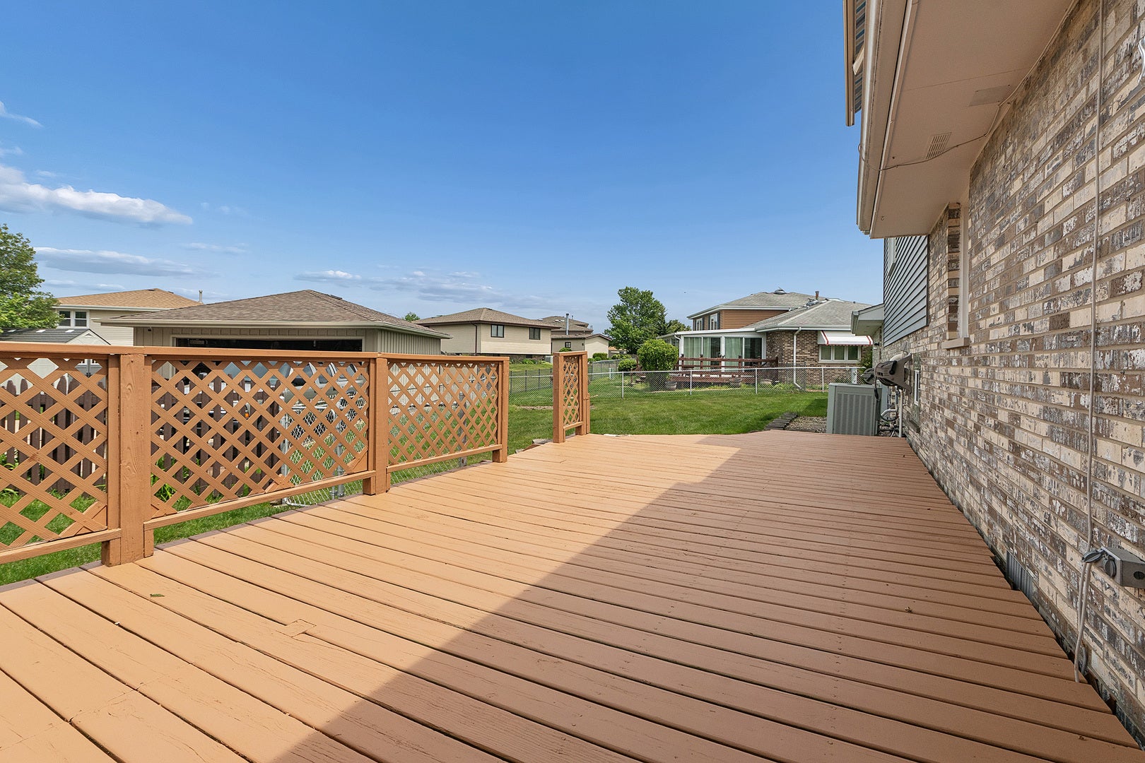8514 161st Street, Tinley Park, IL 60487