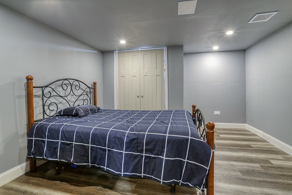 18013 Alice Lane, Orland Park, IL 60467 18013 Alice Lane, Orland Park, IL 60467