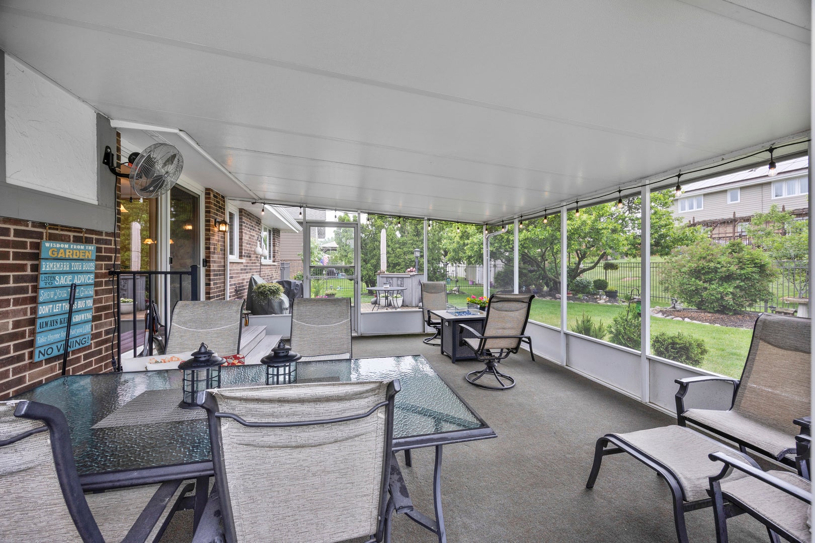 14030 Charleston Drive, Orland Park, IL 60462 14030 Charleston Drive, Orland Park, IL 60462