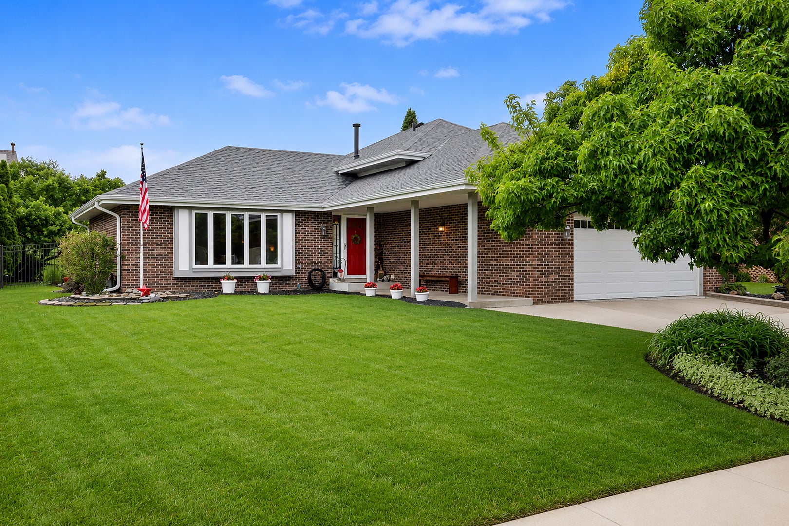 14030 Charleston Drive, Orland Park, IL 60462 14030 Charleston Drive, Orland Park, IL 60462