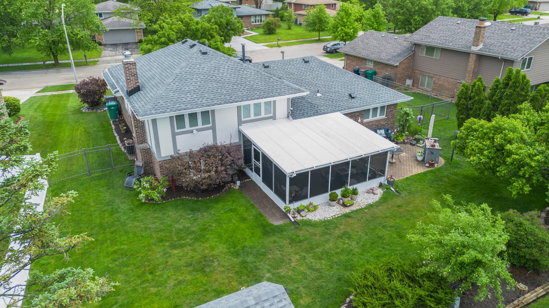 14030 Charleston Drive, Orland Park, IL 60462 14030 Charleston Drive, Orland Park, IL 60462