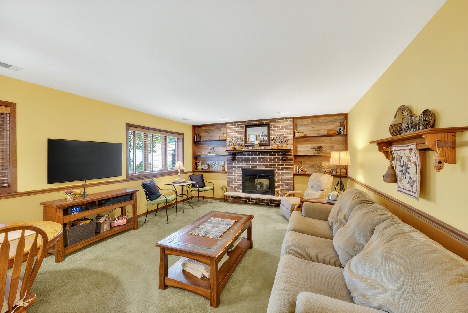 14030 Charleston Drive, Orland Park, IL 60462 14030 Charleston Drive, Orland Park, IL 60462