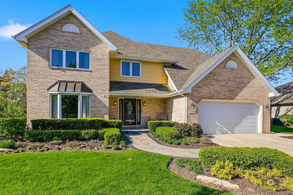 1206 Arbor Drive, Lemont, IL 60439 1206 Arbor Drive, Lemont, IL 60439