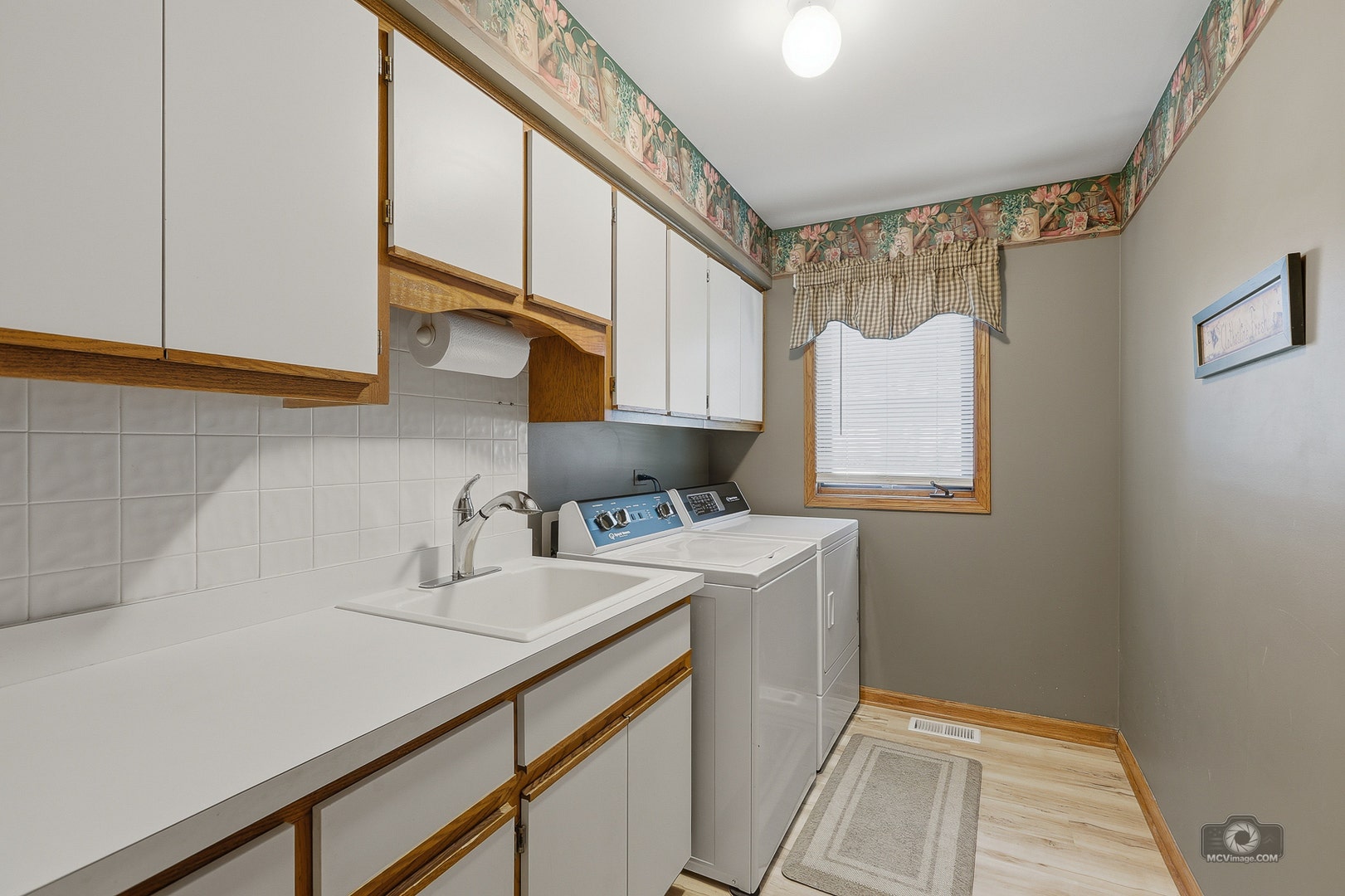 1206 Arbor Drive, Lemont, IL 60439 1206 Arbor Drive, Lemont, IL 60439