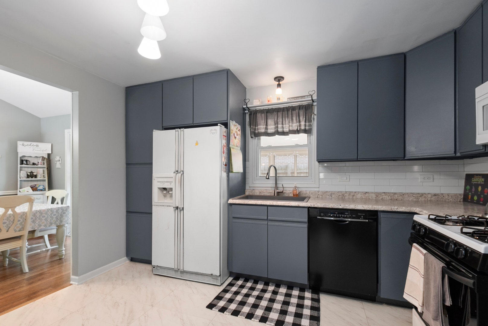 8535 169th Street, Tinley Park, IL 60487 8535 169th Street, Tinley Park, IL 60487