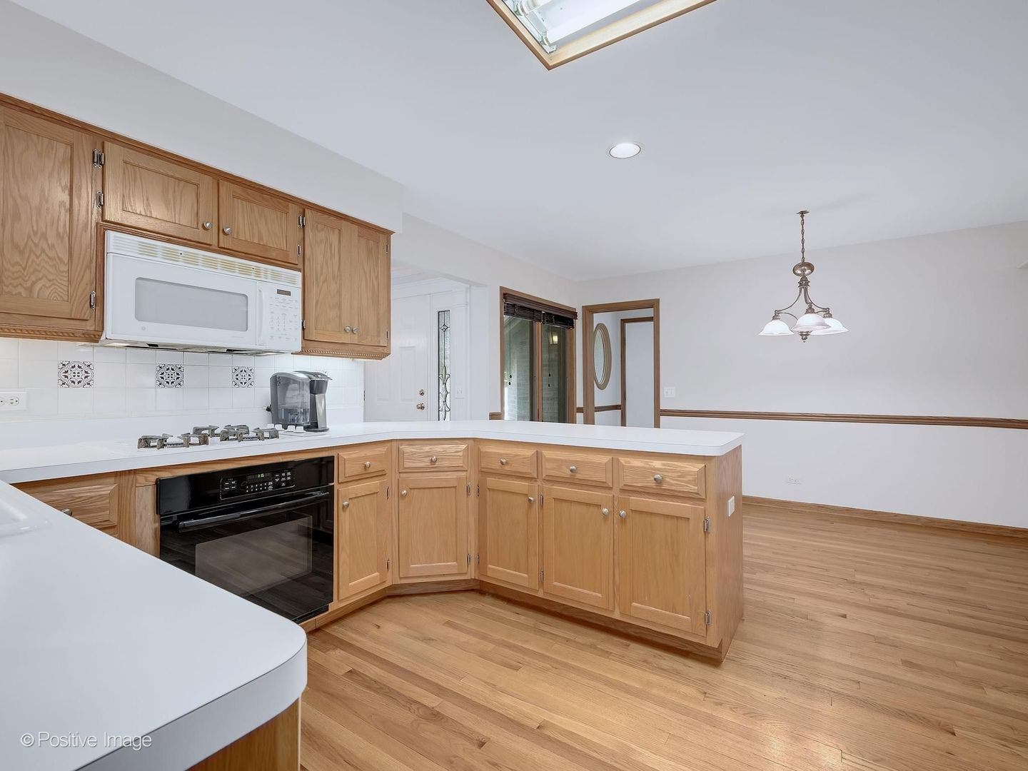 2255 Durand Drive, Downers Grove, IL 60515 2255 Durand Drive, Downers Grove, IL 60515