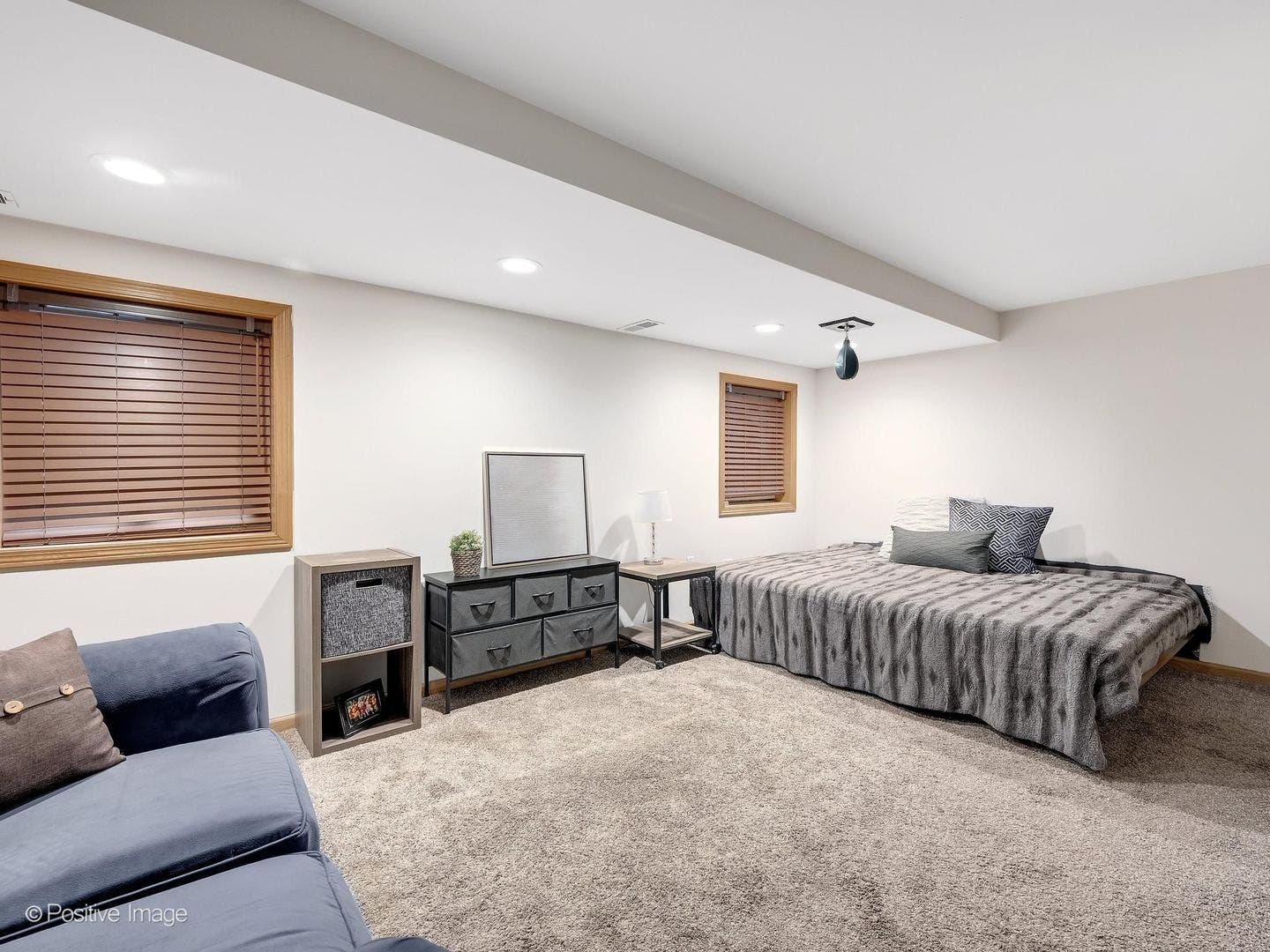 2255 Durand Drive, Downers Grove, IL 60515 2255 Durand Drive, Downers Grove, IL 60515