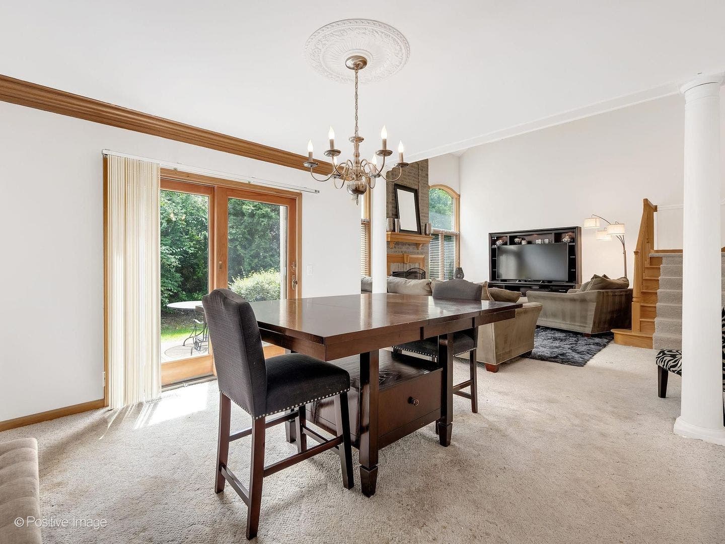 2255 Durand Drive, Downers Grove, IL 60515 2255 Durand Drive, Downers Grove, IL 60515