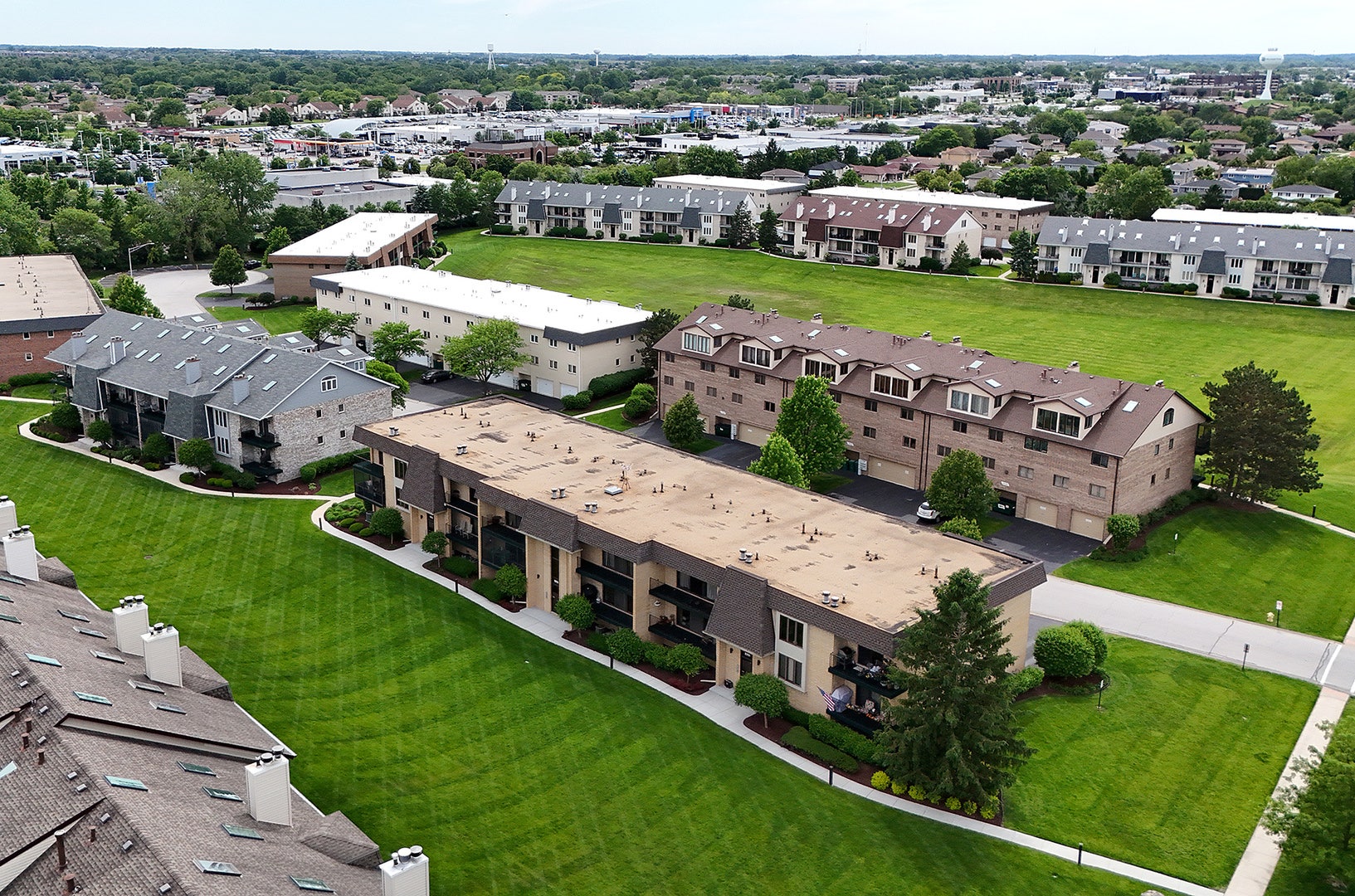 15703 Old Orchard Court, #1S, Orland Park, IL 60462 15703 Old Orchard Court, #1S, Orland Park, IL 60462
