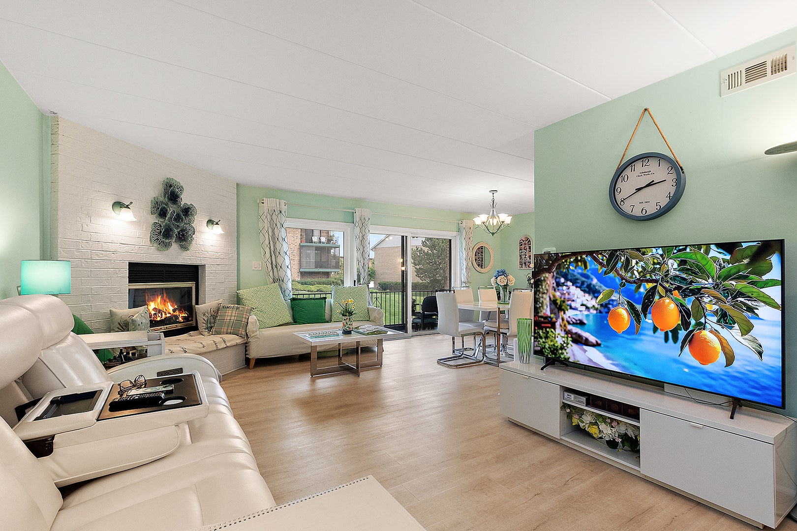 15703 Old Orchard Court, #1S, Orland Park, IL 60462 15703 Old Orchard Court, #1S, Orland Park, IL 60462