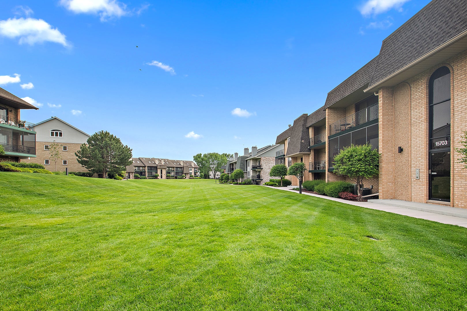 15703 Old Orchard Court, #1S, Orland Park, IL 60462 15703 Old Orchard Court, #1S, Orland Park, IL 60462