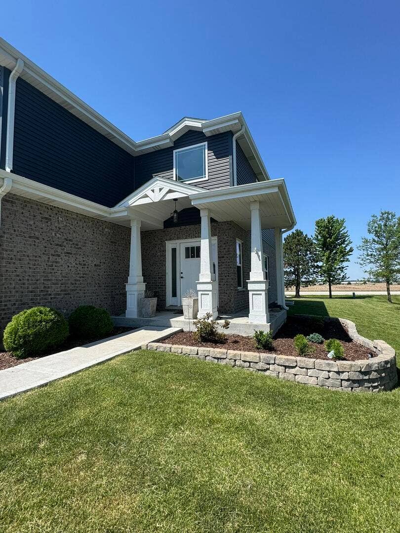 24040 S Gregory, Manhattan, IL 60442 24040 S Gregory, Manhattan, IL 60442