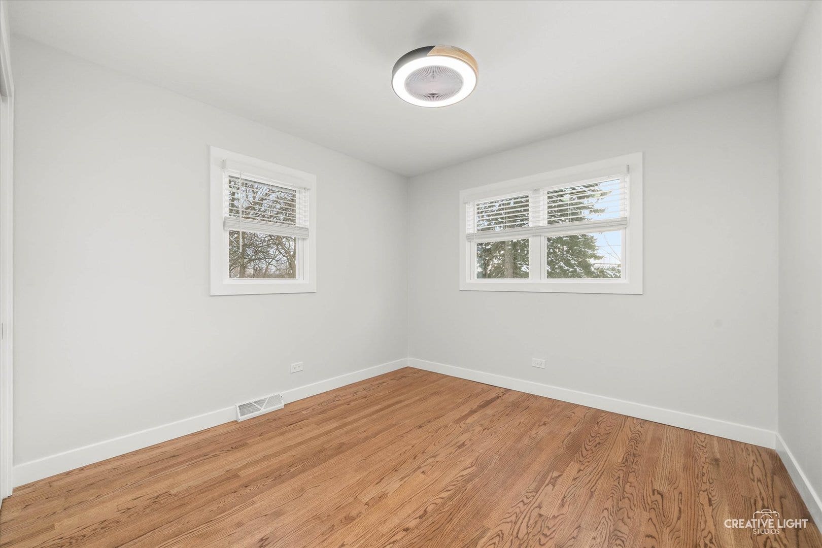704 Plainfield Road, Downers Grove, IL 60516 704 Plainfield Road, Downers Grove, IL 60516