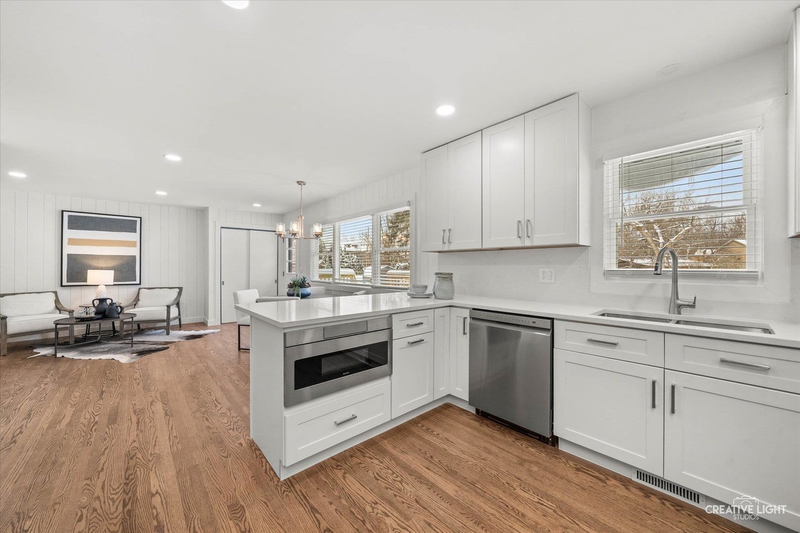 704 Plainfield Road, Downers Grove, IL 60516 704 Plainfield Road, Downers Grove, IL 60516