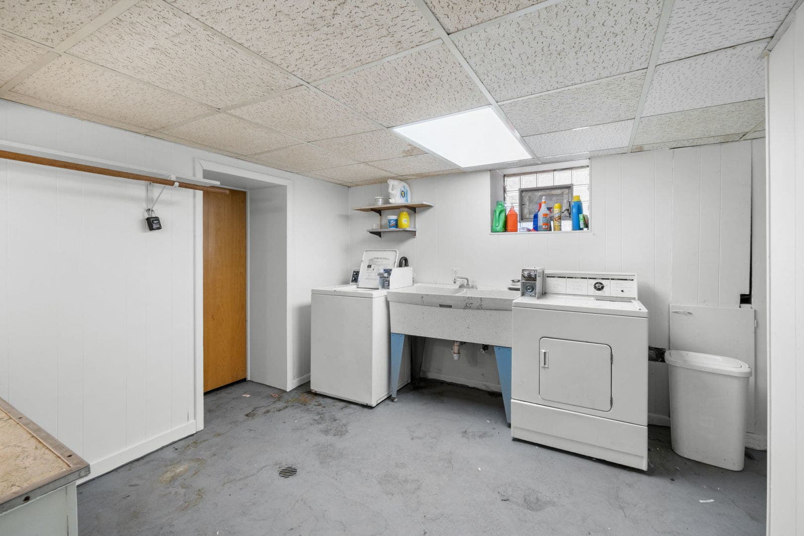 607 Walnut Street, Lemont, IL 60439 607 Walnut Street, Lemont, IL 60439