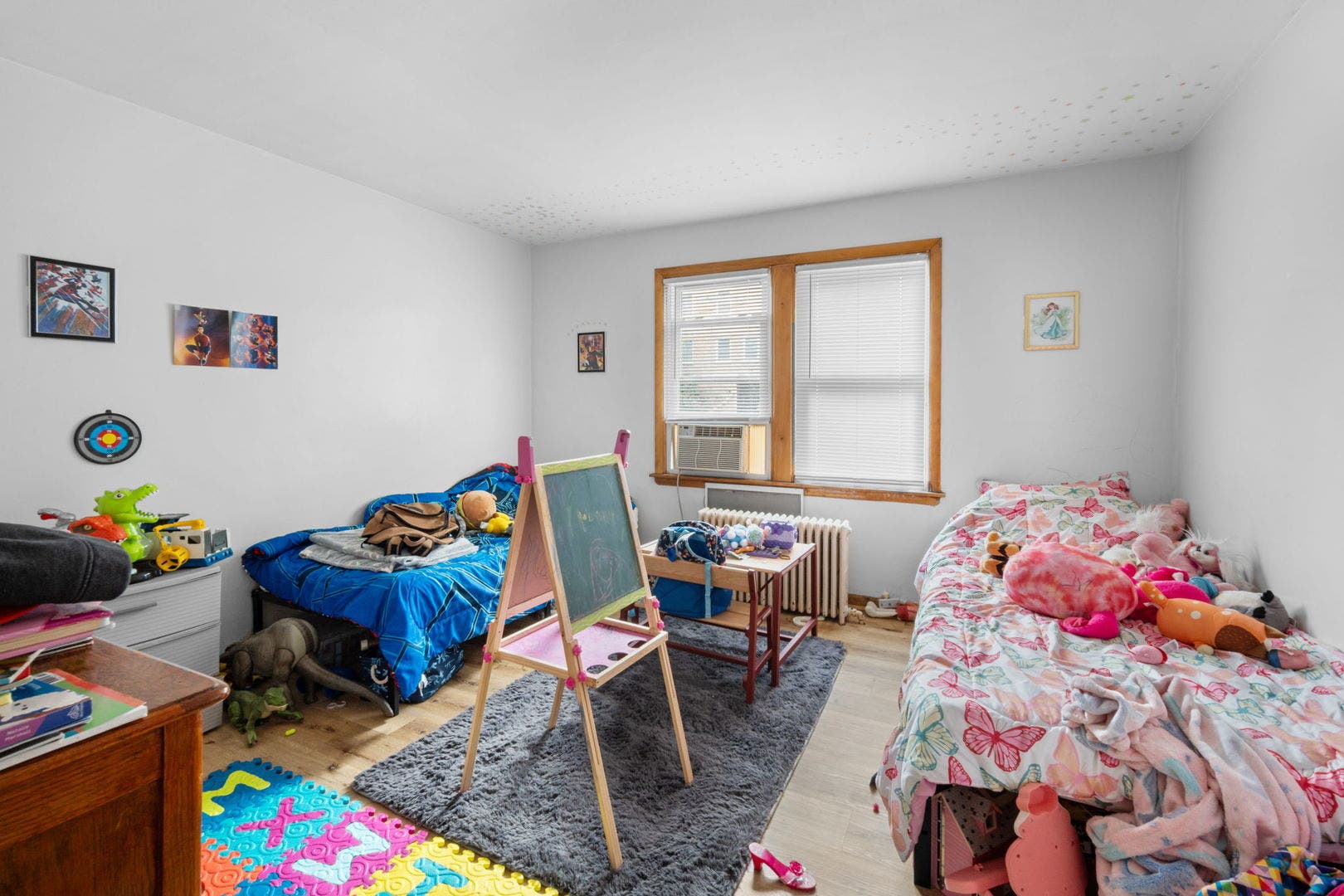 607 Walnut Street, Lemont, IL 60439 607 Walnut Street, Lemont, IL 60439