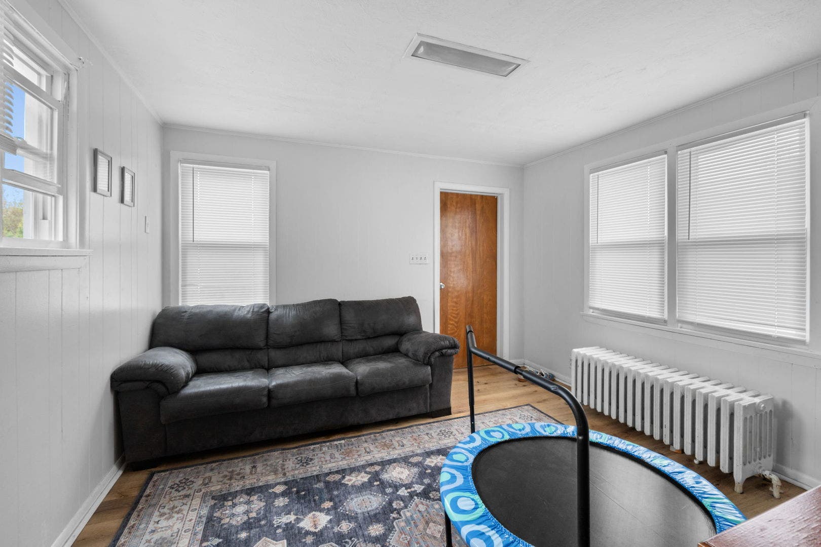 607 Walnut Street, Lemont, IL 60439 607 Walnut Street, Lemont, IL 60439