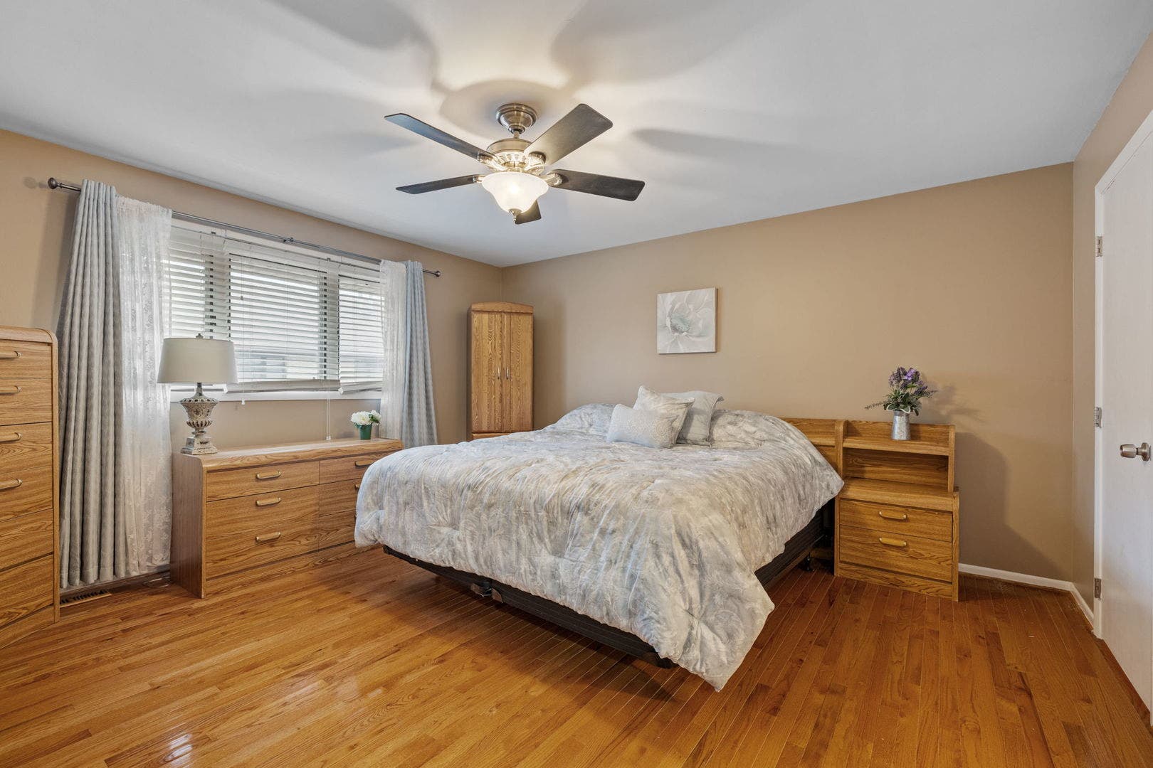 15602 Violet Court, #31, Orland Park, IL 60462 15602 Violet Court, #31, Orland Park, IL 60462