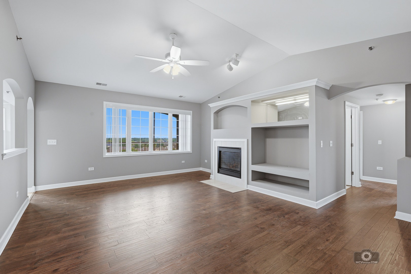 7927 Trinity Circle, #4SW, Tinley Park, IL 60487 7927 Trinity Circle, #4SW, Tinley Park, IL 60487