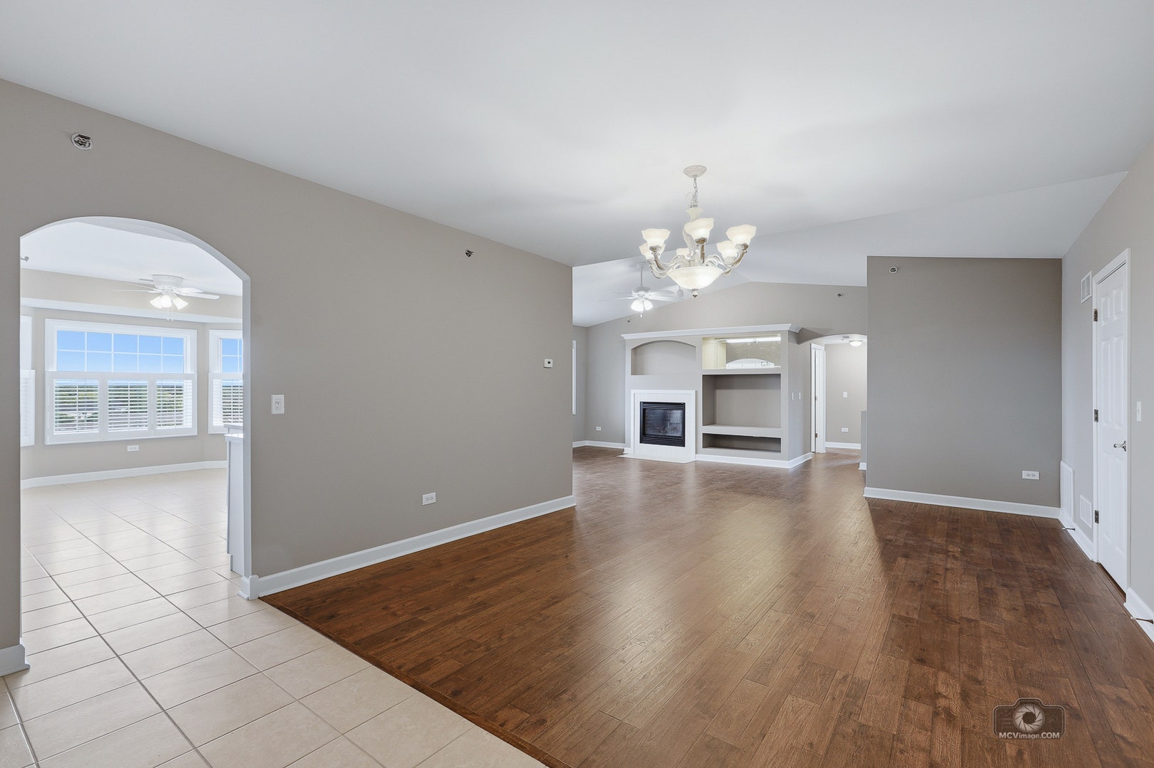 7927 Trinity Circle, #4SW, Tinley Park, IL 60487 7927 Trinity Circle, #4SW, Tinley Park, IL 60487
