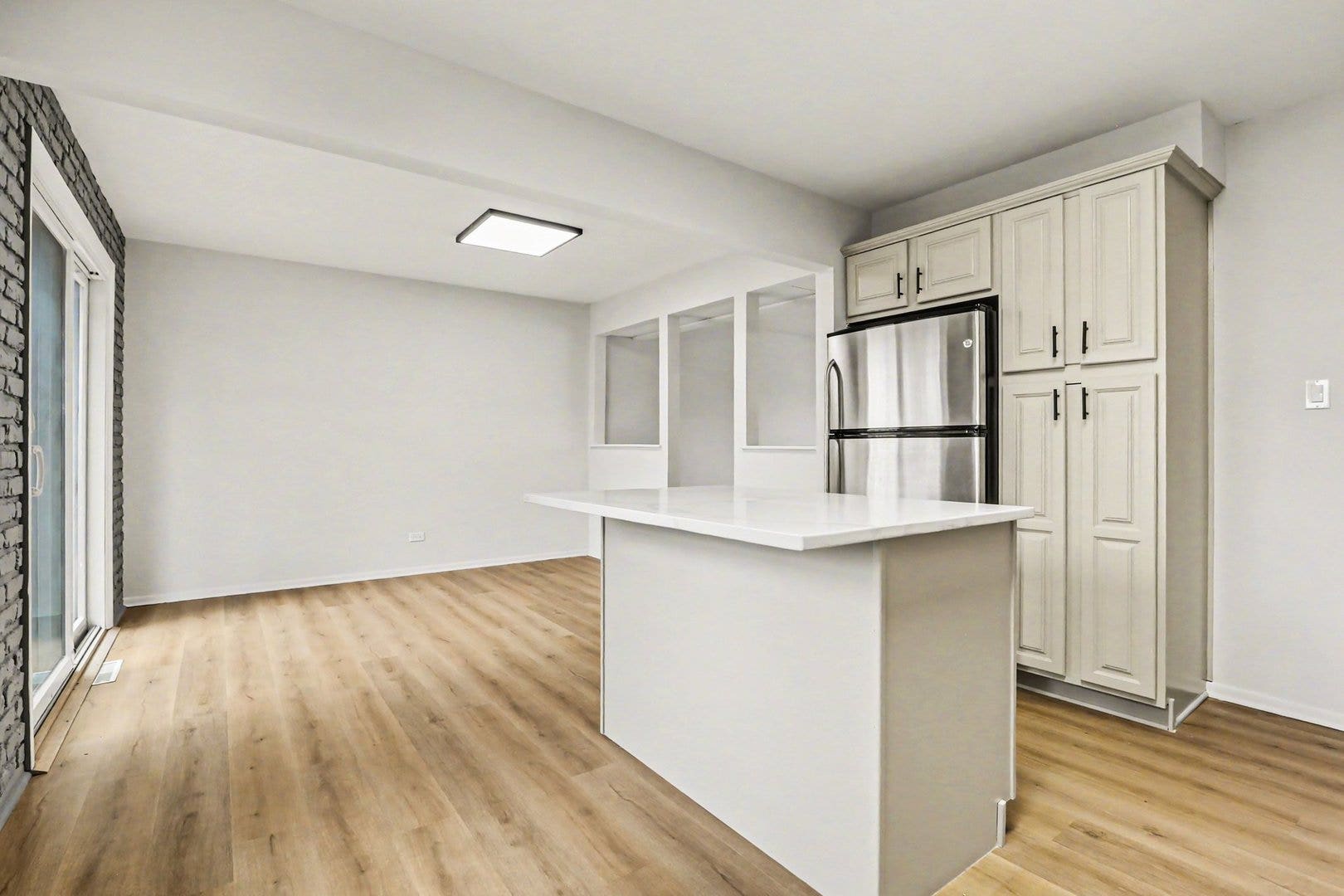 6607 163rd Place, Tinley Park, IL 60477 6607 163rd Place, Tinley Park, IL 60477
