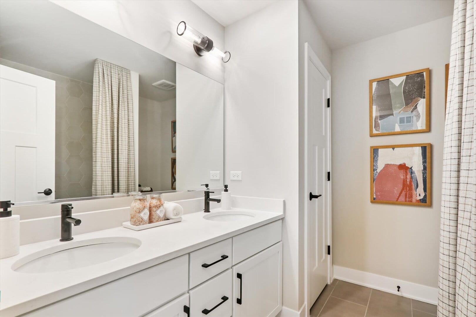 3812 Williams Street, Downers Grove, IL 60515 3812 Williams Street, Downers Grove, IL 60515