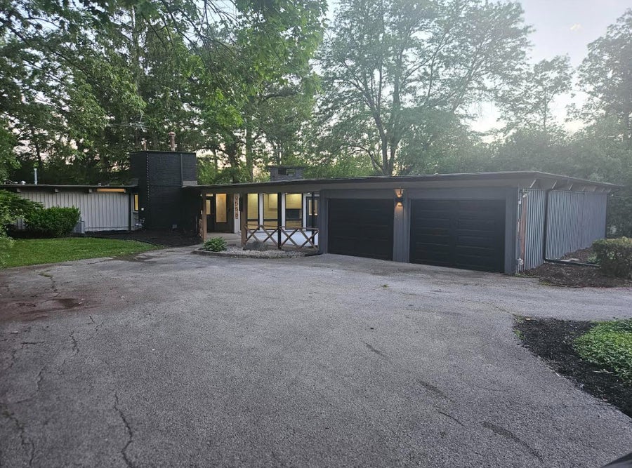 Property photo for 2556 Country Club Drive, Olympia Fields, IL