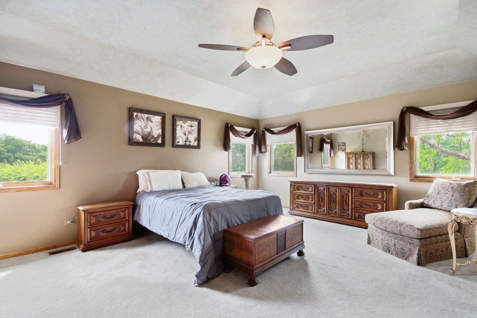 1223 Leinster Drive, Lemont, IL 60439 1223 Leinster Drive, Lemont, IL 60439
