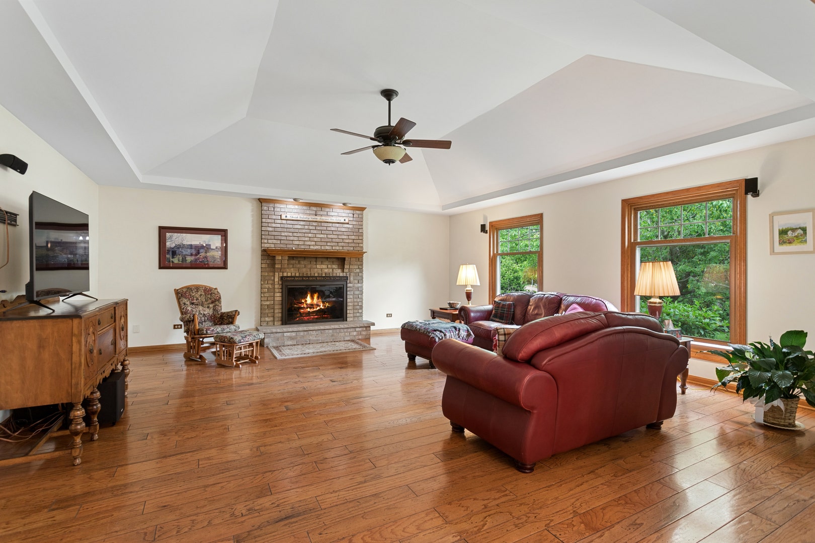 13829 S Teakwood Drive, Homer Glen, IL 60491 13829 S Teakwood Drive, Homer Glen, IL 60491