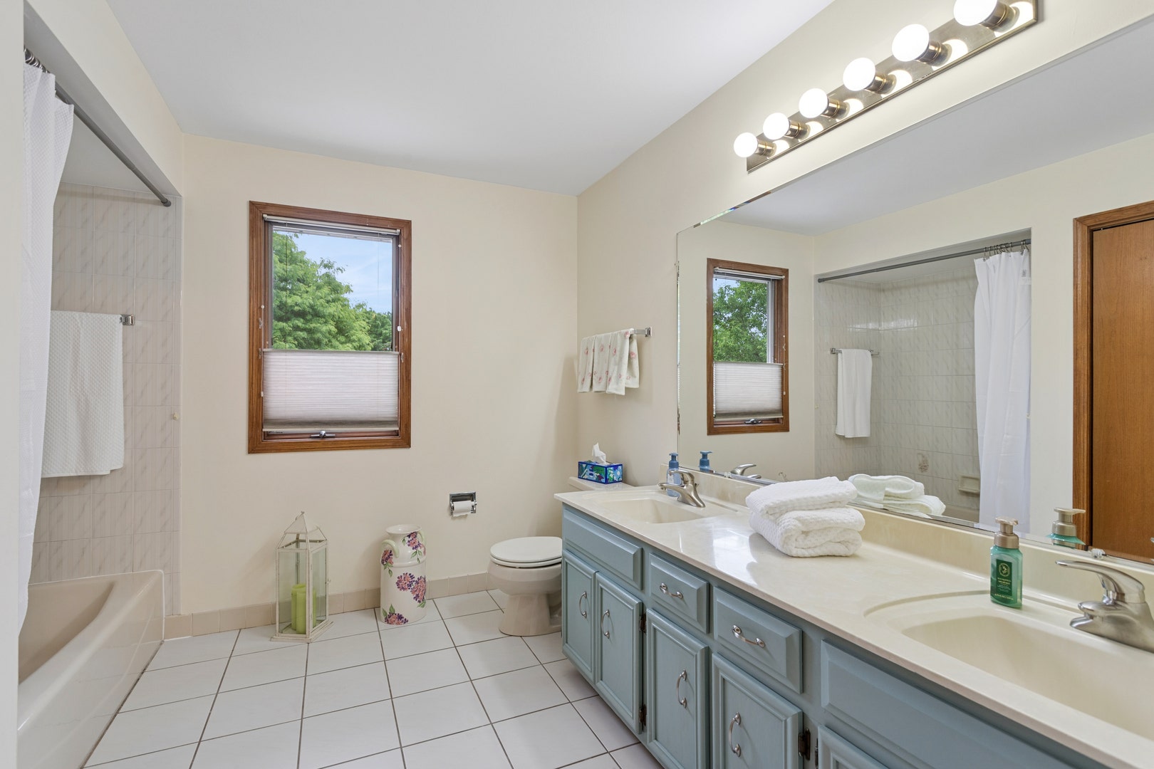 13829 S Teakwood Drive, Homer Glen, IL 60491 13829 S Teakwood Drive, Homer Glen, IL 60491