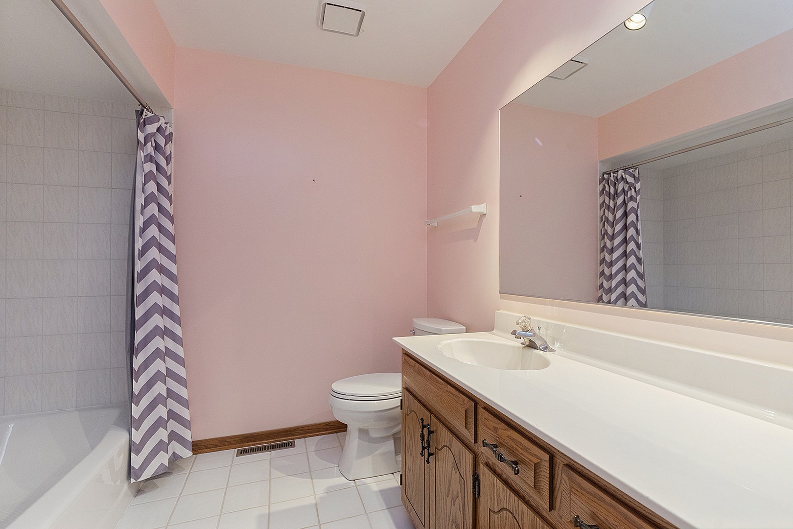 18059 Florida Court, #118, Orland Park, IL 60467 18059 Florida Court, #118, Orland Park, IL 60467