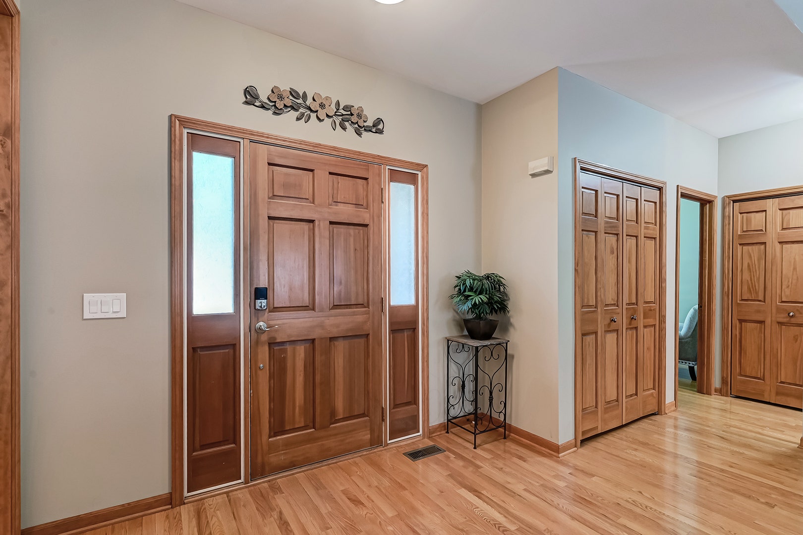 Foyer/Entrance