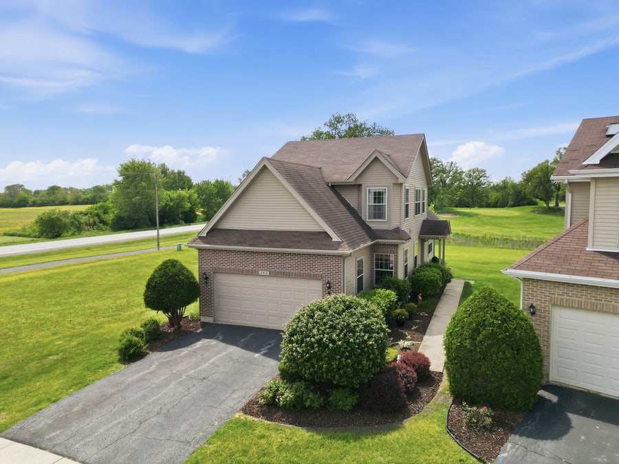 Property photo for 246 Sunset Boulevard, Beecher, IL