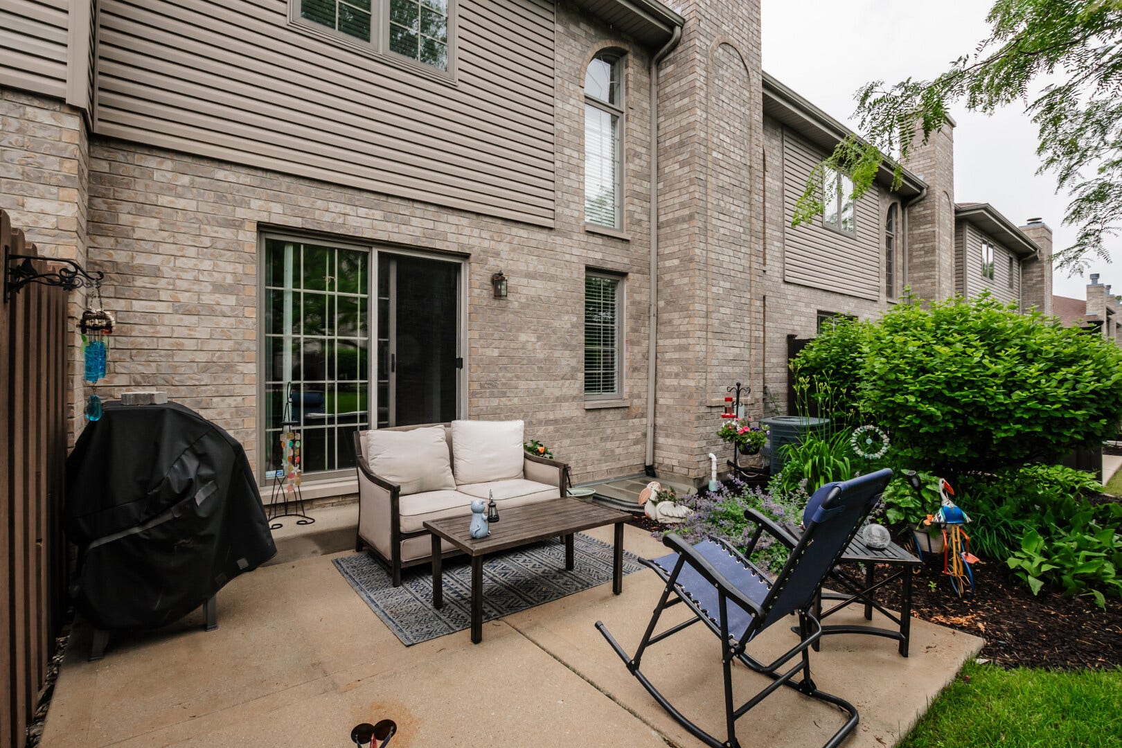 18120 Bramlett Drive, Tinley Park, IL 60487 18120 Bramlett Drive, Tinley Park, IL 60487