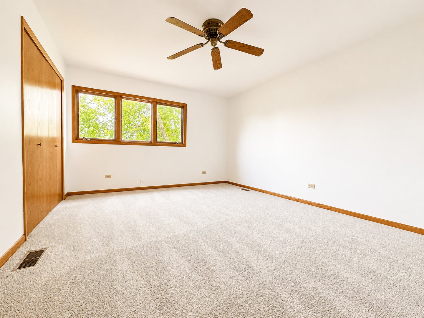18222 Michigan Court, Orland Park, IL 60467 18222 Michigan Court, Orland Park, IL 60467