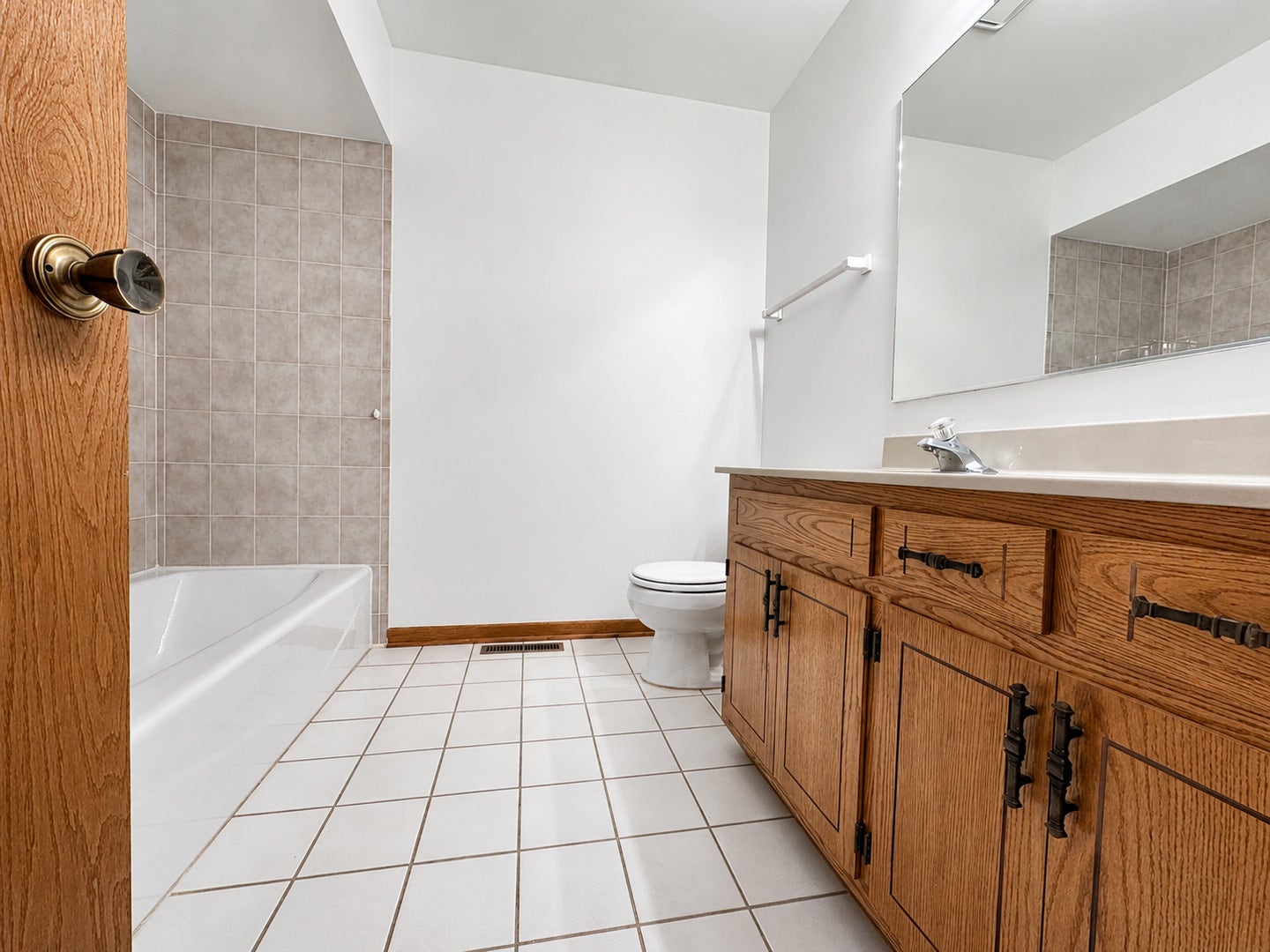 18222 Michigan Court, Orland Park, IL 60467 18222 Michigan Court, Orland Park, IL 60467
