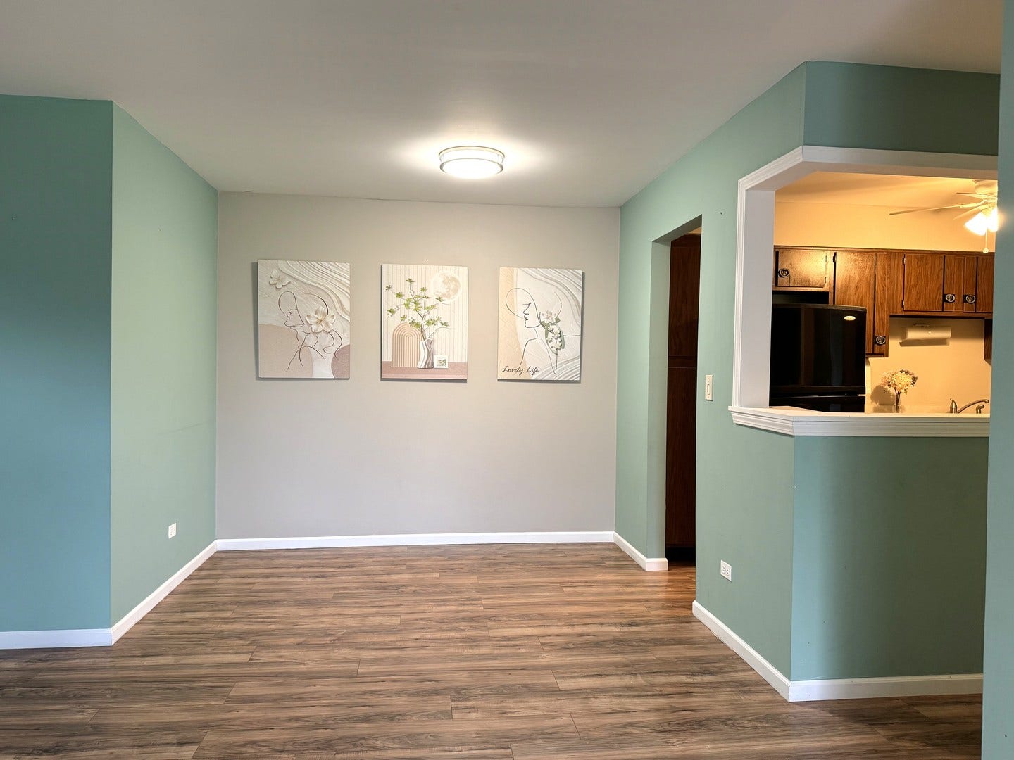 7303 Grand Avenue, #AA-205, Downers Grove, IL 60516 7303 Grand Avenue, #AA-205, Downers Grove, IL 60516