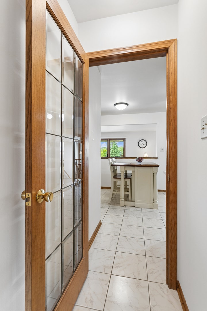 10629 Lynn Drive, #115, Orland Park, IL 60467 10629 Lynn Drive, #115, Orland Park, IL 60467