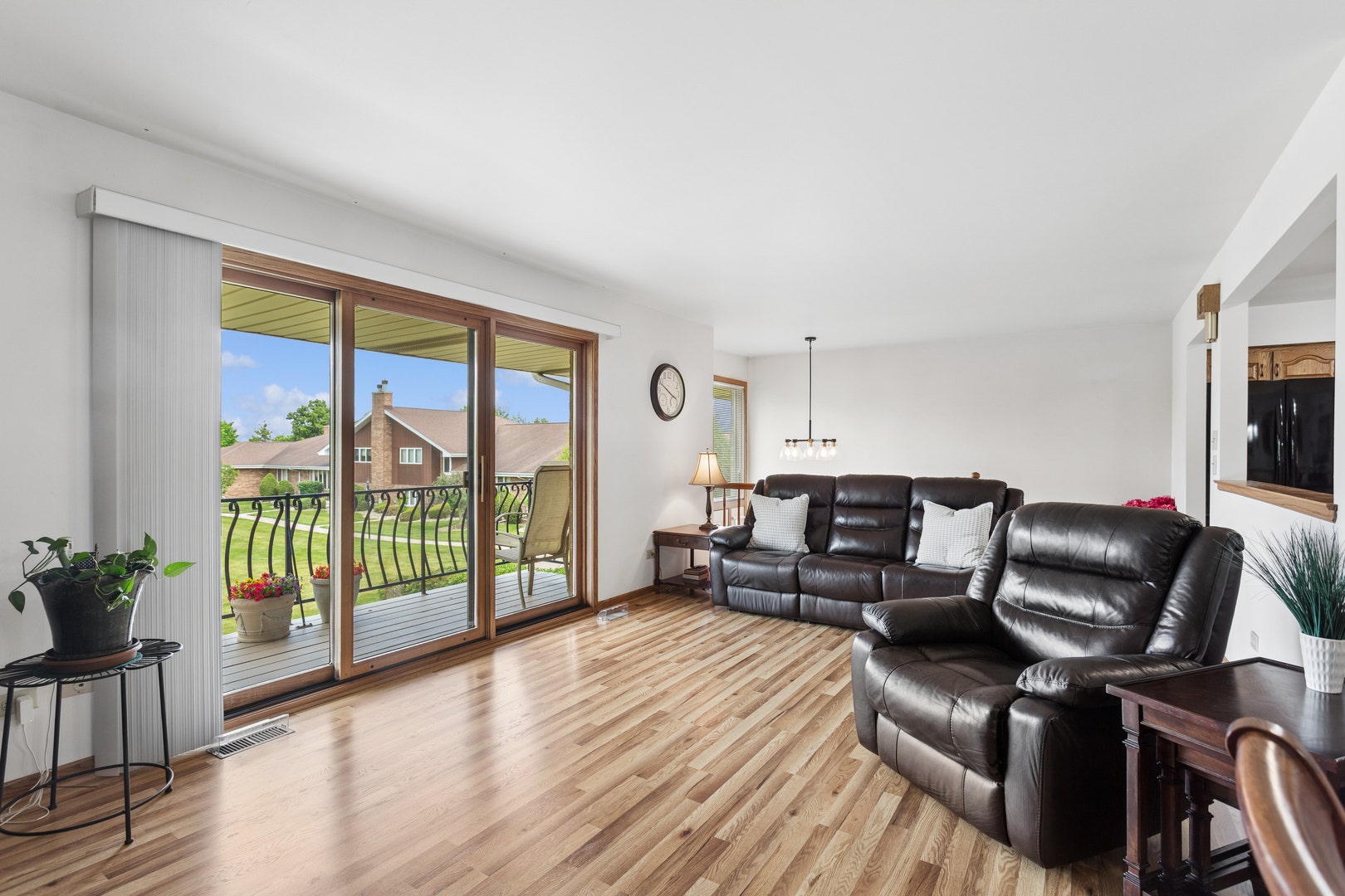 10629 Lynn Drive, #115, Orland Park, IL 60467 10629 Lynn Drive, #115, Orland Park, IL 60467