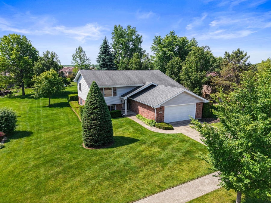 Property photo for 13437 Arabian Drive, Homer Glen, IL