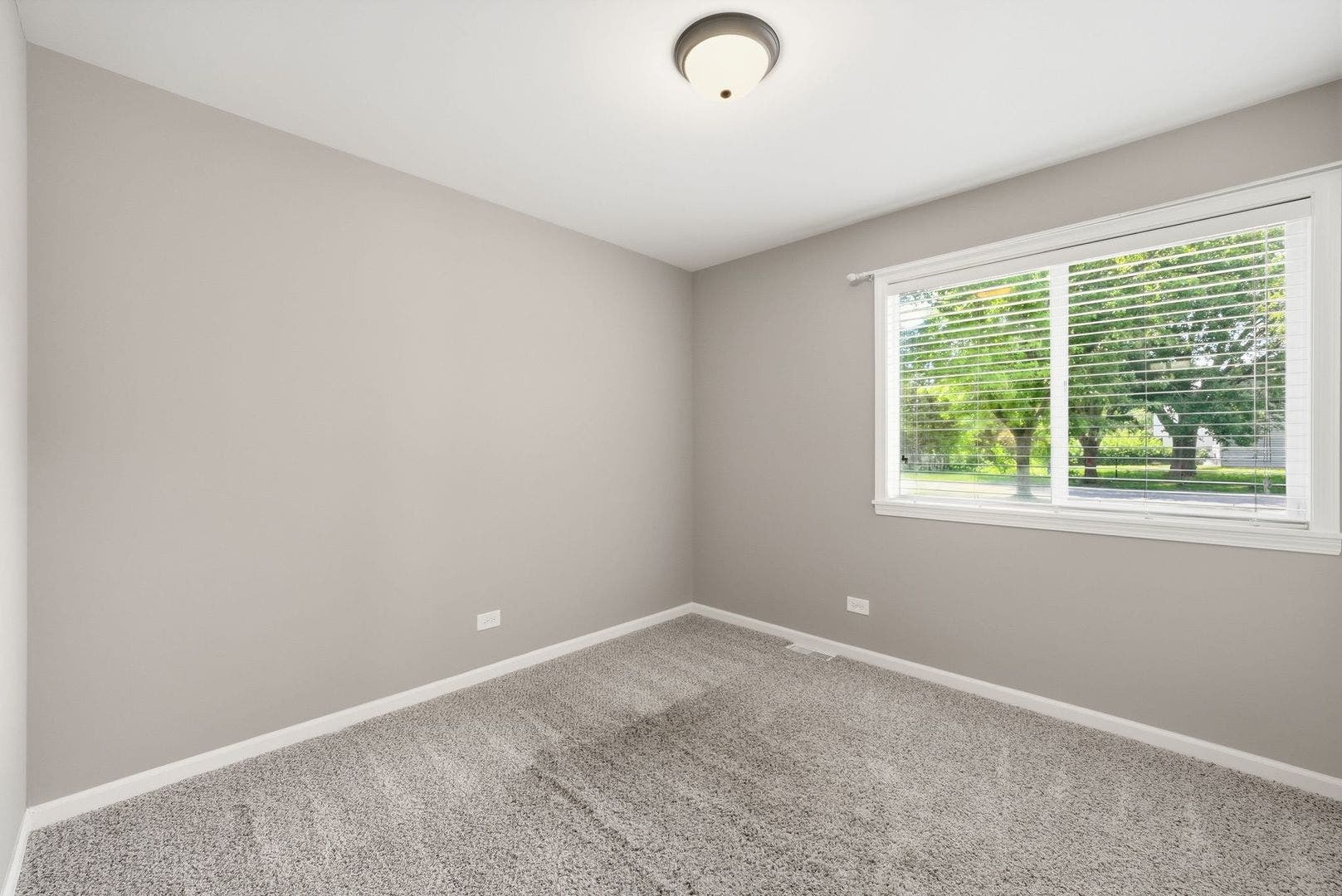 416 Ingleside Drive, Bolingbrook, IL 60490