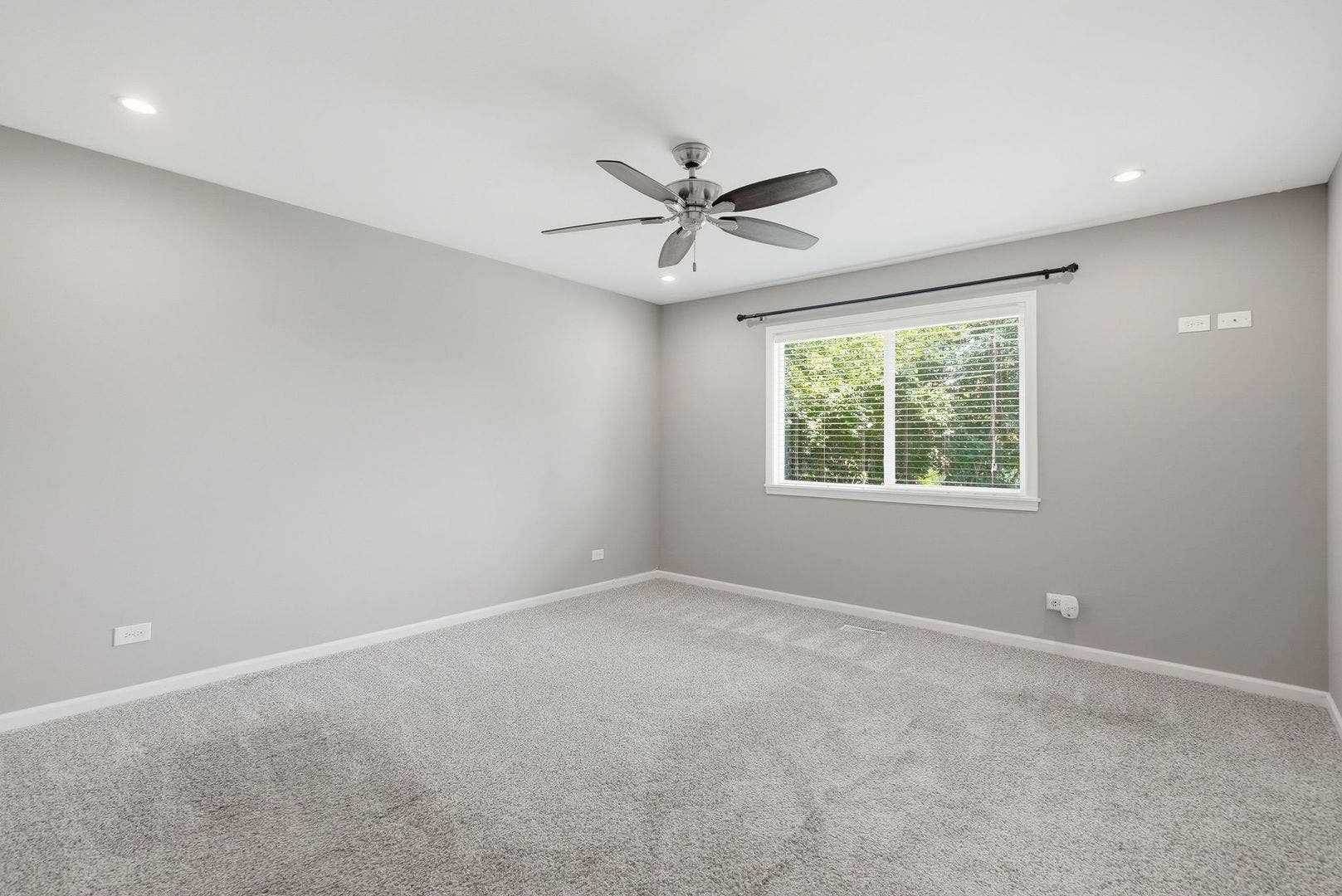 416 Ingleside Drive, Bolingbrook, IL 60490