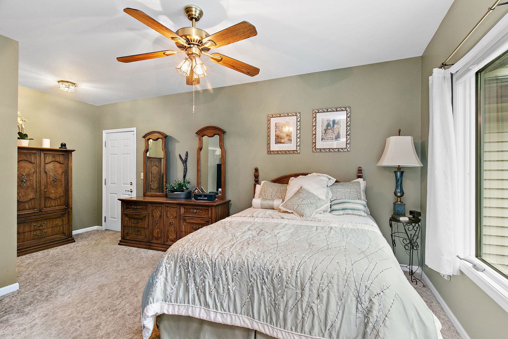 12N185 Muirhead Road, Elgin, IL 60123 Secondary Master Suite/ In-law Room; Bedroom has o