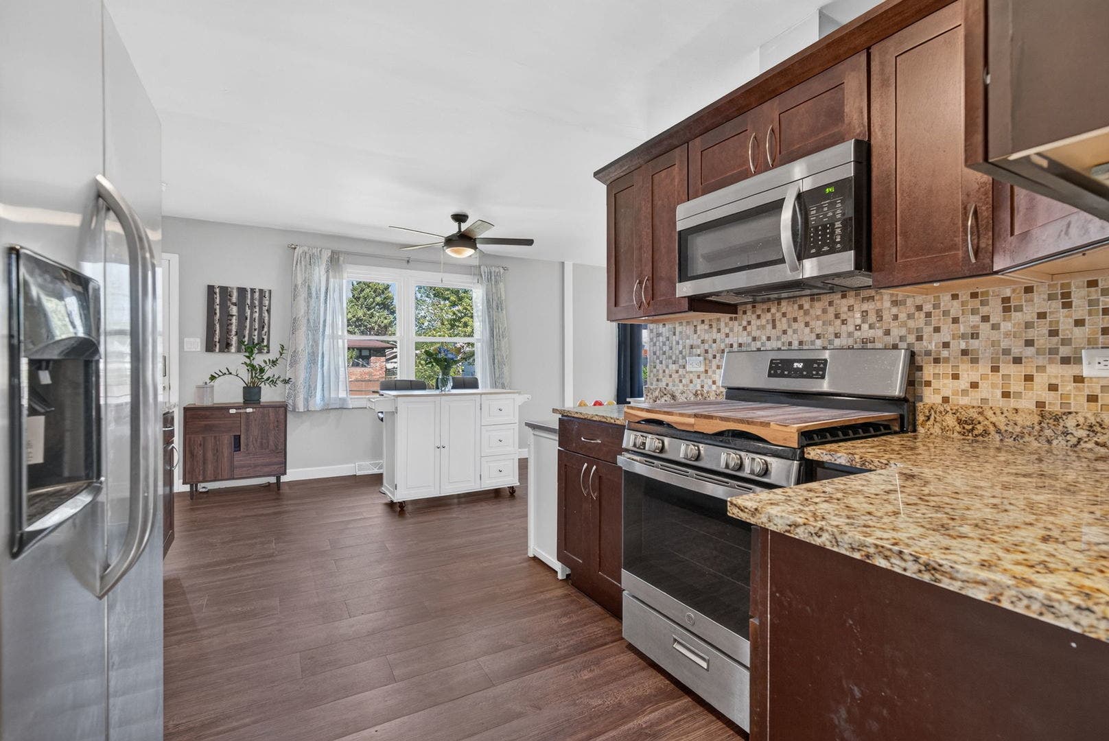 17830 65th Avenue, Tinley Park, IL 60477 17830 65th Avenue, Tinley Park, IL 60477