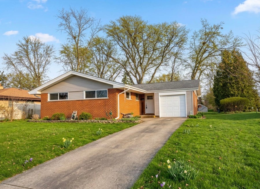 Property photo for 20319 Harding Avenue, Olympia Fields, IL