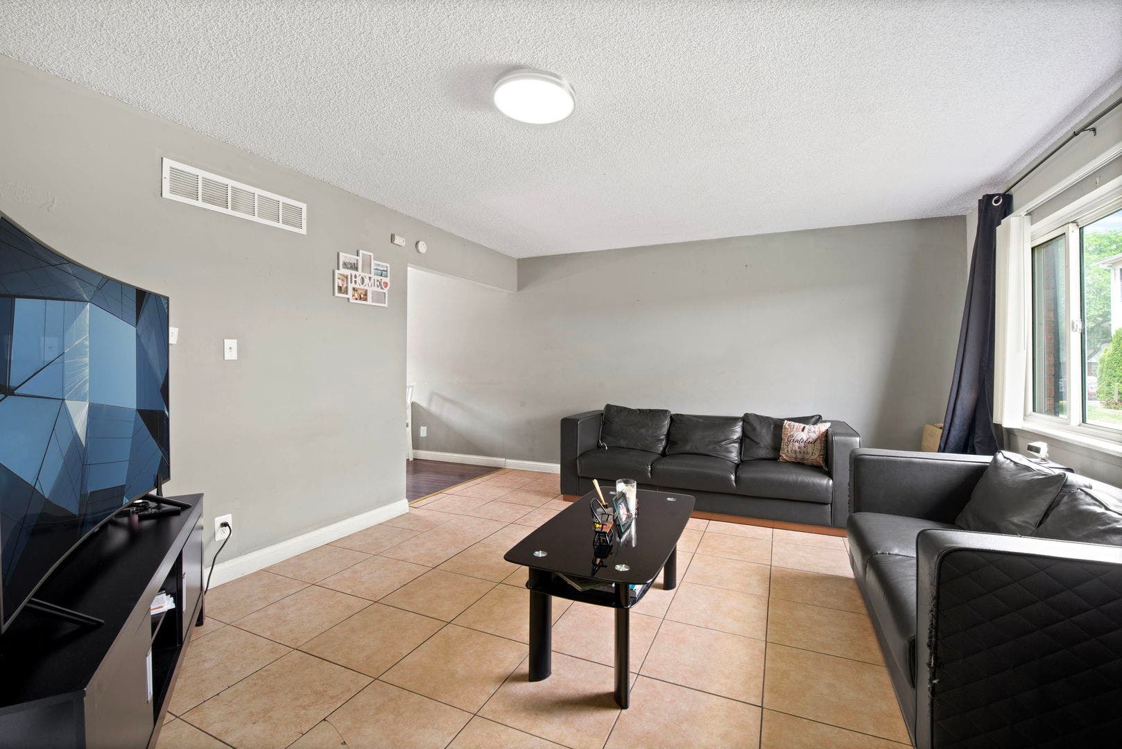 1315 Monomoy Street, #C, Aurora, IL 60506 1315 Monomoy Street, #C, Aurora, IL 60506